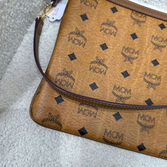 MCM Monogram Pouch Brown Color - Picture 3 of 7